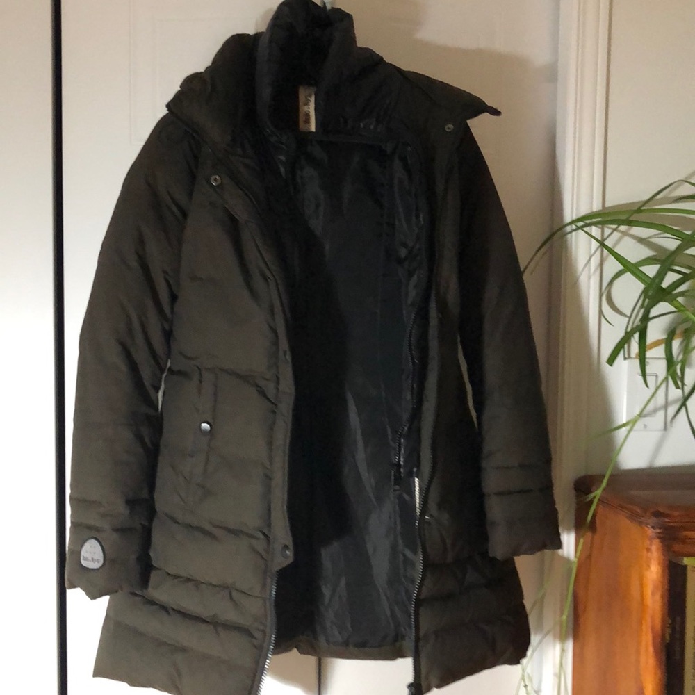Winter duvet coat